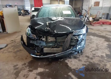 2019 Chevrolet Cruze Lt from USA, damaged, VIN 3G1BE6SM0KS557248